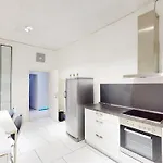 Konukevi Garten Gaestehaus Leonberg