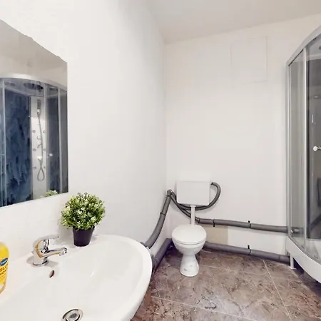 Vendégház Garten Gaestehaus *