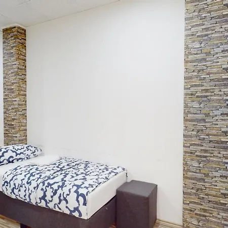 Vendégház Garten Gaestehaus Leonberg